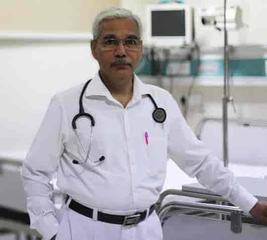 Dr V S Pundir